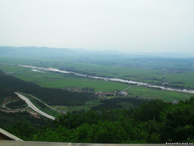 Яньцзи(Янцзы).Вид со священной горы.